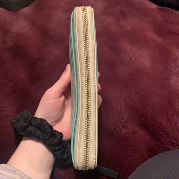 Kate Spade Blue Striped Zip Wallet - Picture 4 of 14